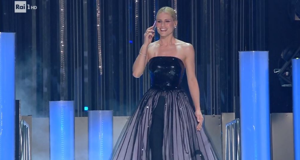 sanremo 2019 scherzo hunziker 2 PIO E AMADEO SALVANO SANREMO