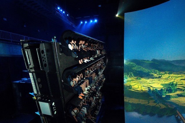 3 1 Il futuro sbarca a Cinecittà World: Arriva Volarium – il primo cinema volante 3.0 dedicato al sogno del volo di Leonado Da Vinci