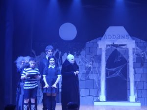 WhatsApp Image 2019 05 20 at 08.23.20 La Famiglia Addams da Broadway ad Acilia