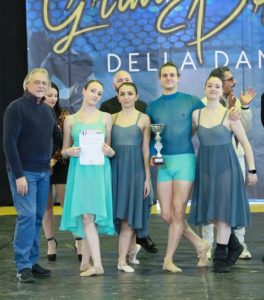 049A 74 107 Successo per il 3° concorso Gran Premio della Danza