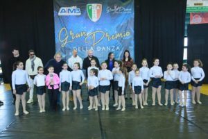 32 65 Successo per il 3° concorso Gran Premio della Danza